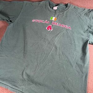BOSTON RED SOX STOCAI DEARGA IRISH ST PATRICKS DAY LEE SPORT T-SHIRT MENS XL Y2K